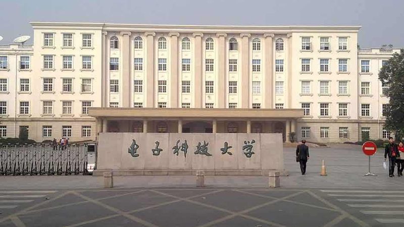 防水连接器：性能与性价比的完美平衡**